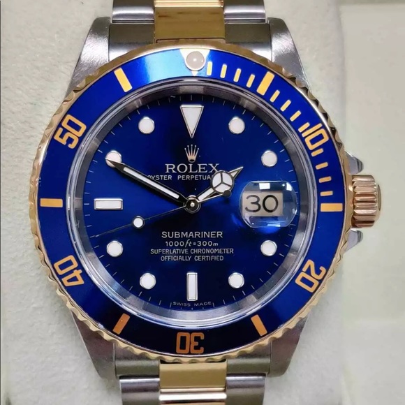 ROLEX SUBMARINER 40mm 18K GOLD DATE WATCH - Picture 3 of 12